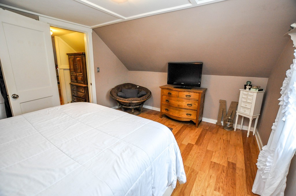 96 Almount Road Fitchburg, MA 01420 - Photo 9 of 22 Gallery Image 9
