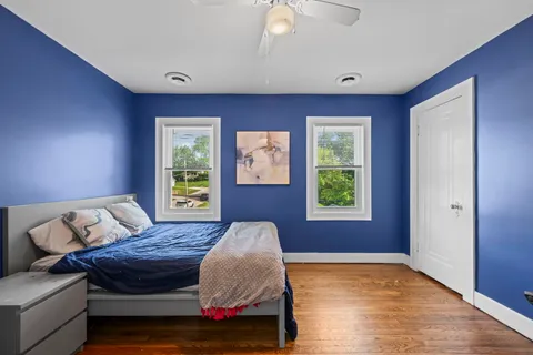 $779,000 | 331 East Russell Street, Barrington, IL 60010
