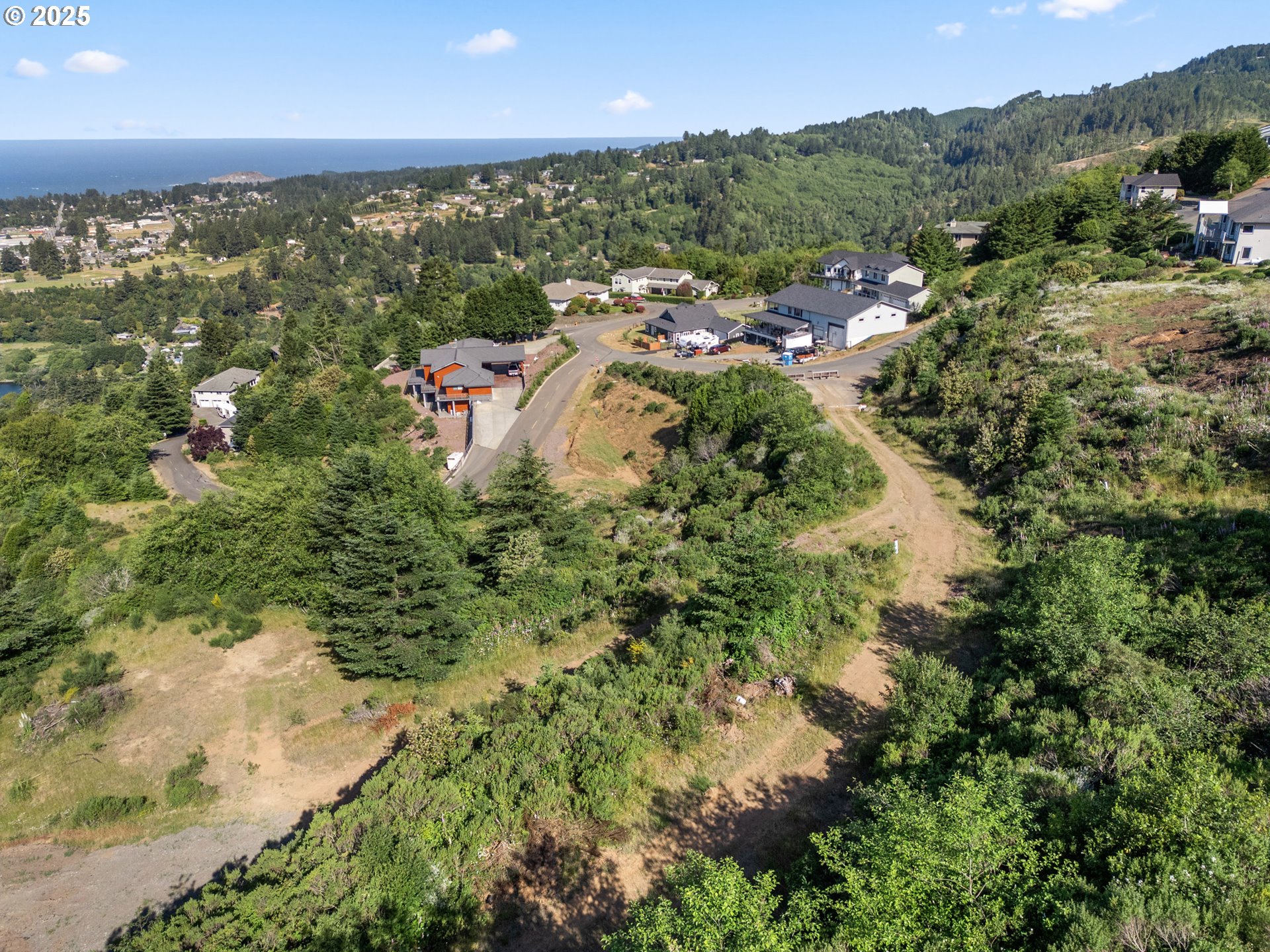Crown Terrace Loop, Unit 2 Brookings, OR 97415 - Photo 12 of 23 a view of a city