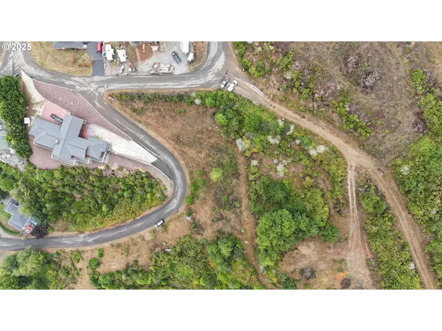 a picture of city view