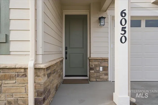 $689,990 | 6050 North Torva Avenue, Meridian, ID 83646