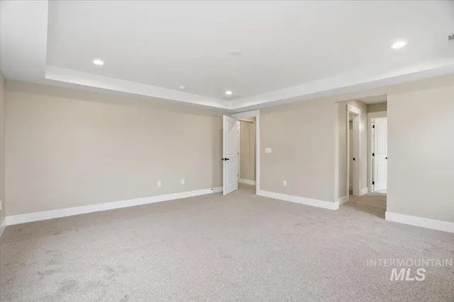 $689,990 | 6050 North Torva Avenue, Meridian, ID 83646