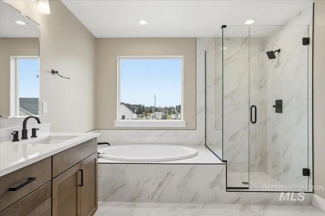 $689,990 | 6050 North Torva Avenue, Meridian, ID 83646