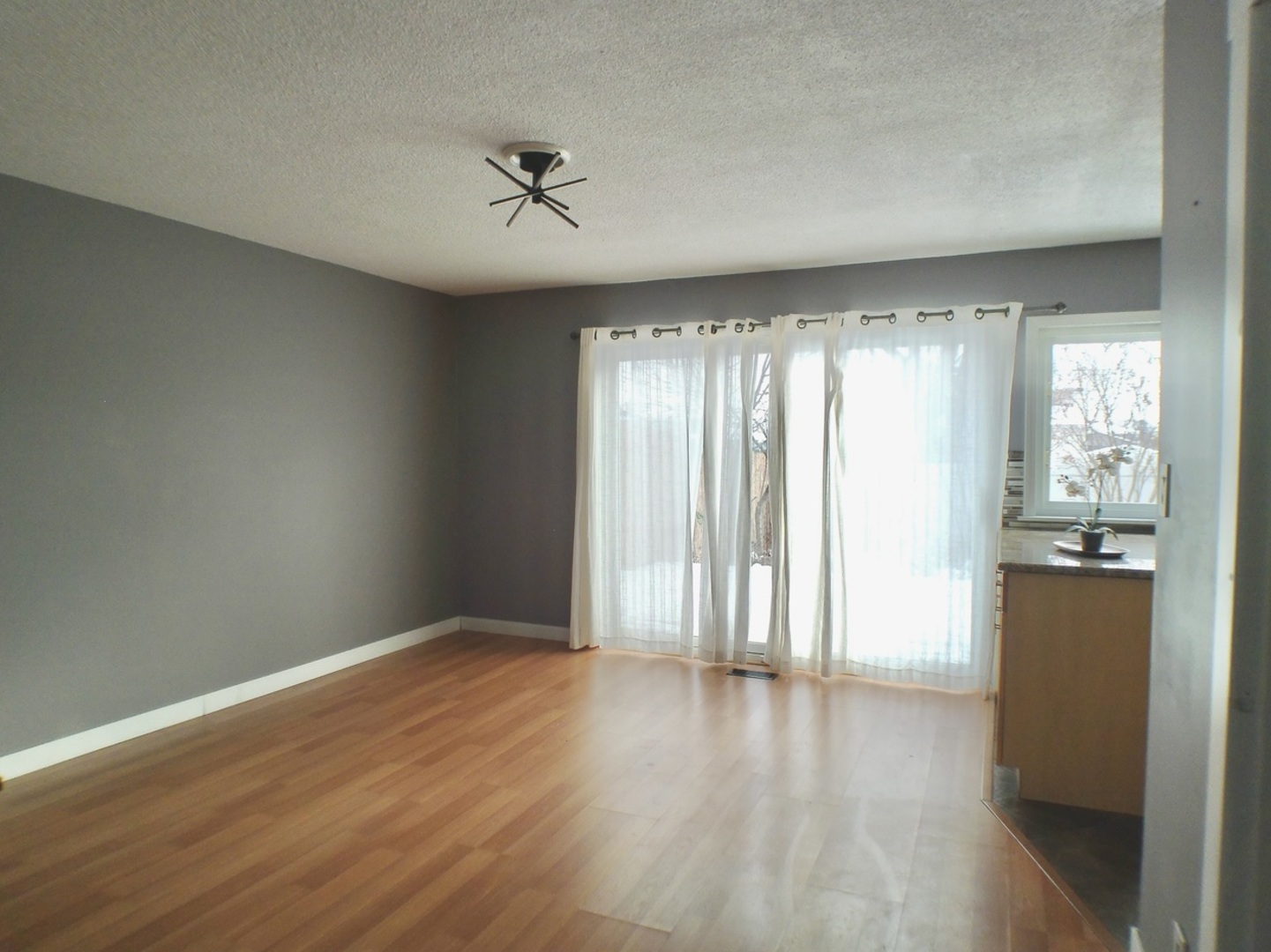 22 Honeybear Lane Romeoville, IL 60446 - Photo 9 of 23 Gallery Image 9