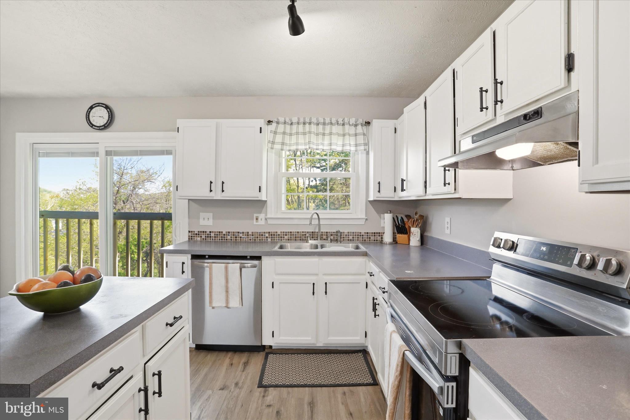 380 Granny Smith Road Linden, VA 22642 - Photo 11 of 31