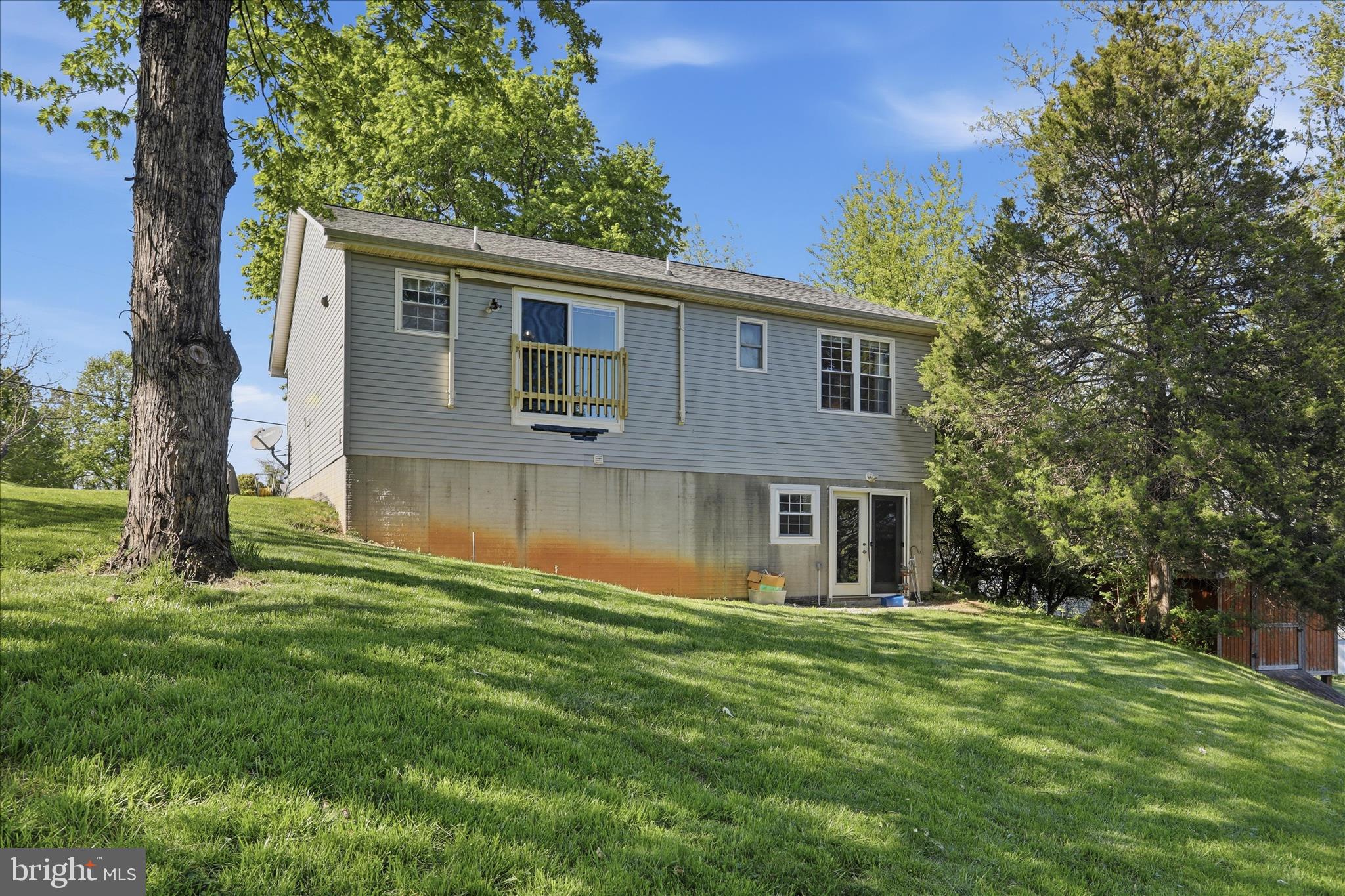 380 Granny Smith Road Linden, VA 22642 - Photo 3 of 31