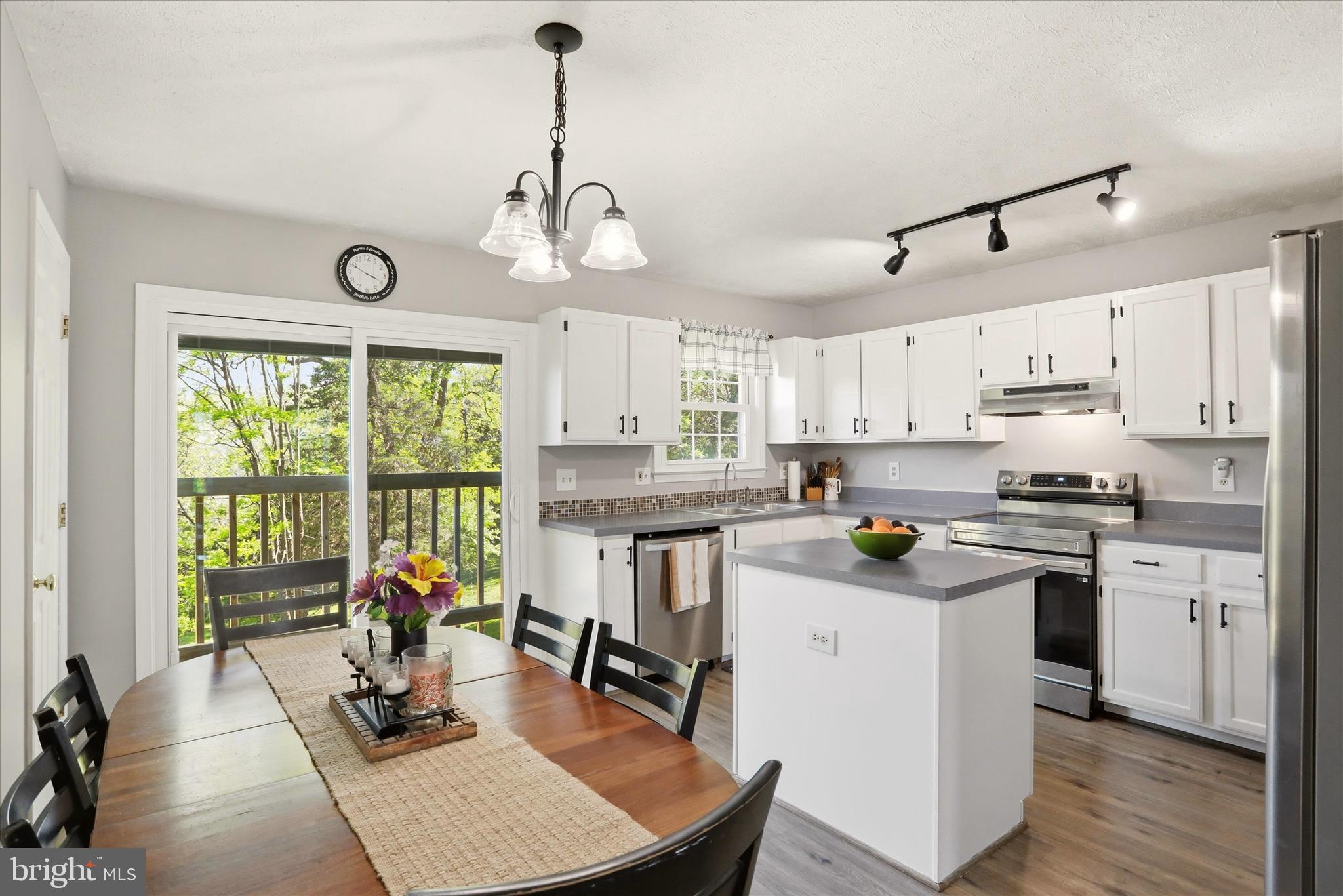 380 Granny Smith Road Linden, VA 22642 - Photo 8 of 31