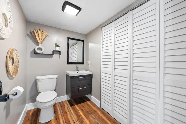 $329,000 | 3849 Victoria Drive, West Palm Beach, FL 33406