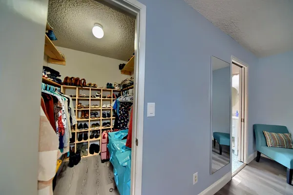 $525,000 | 3904 Dragoo Park Drive, Modesto, CA 95356