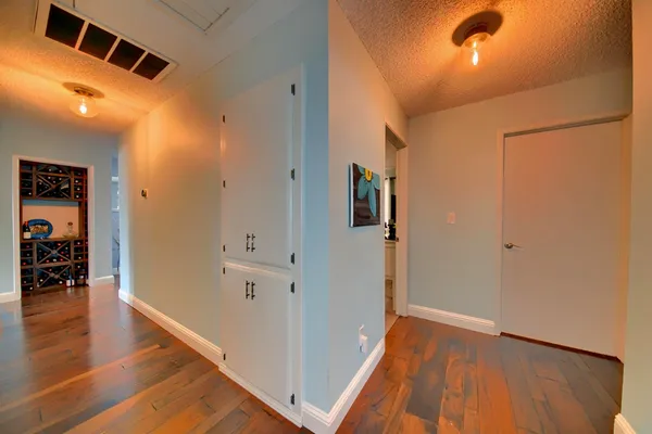 $525,000 | 3904 Dragoo Park Drive, Modesto, CA 95356