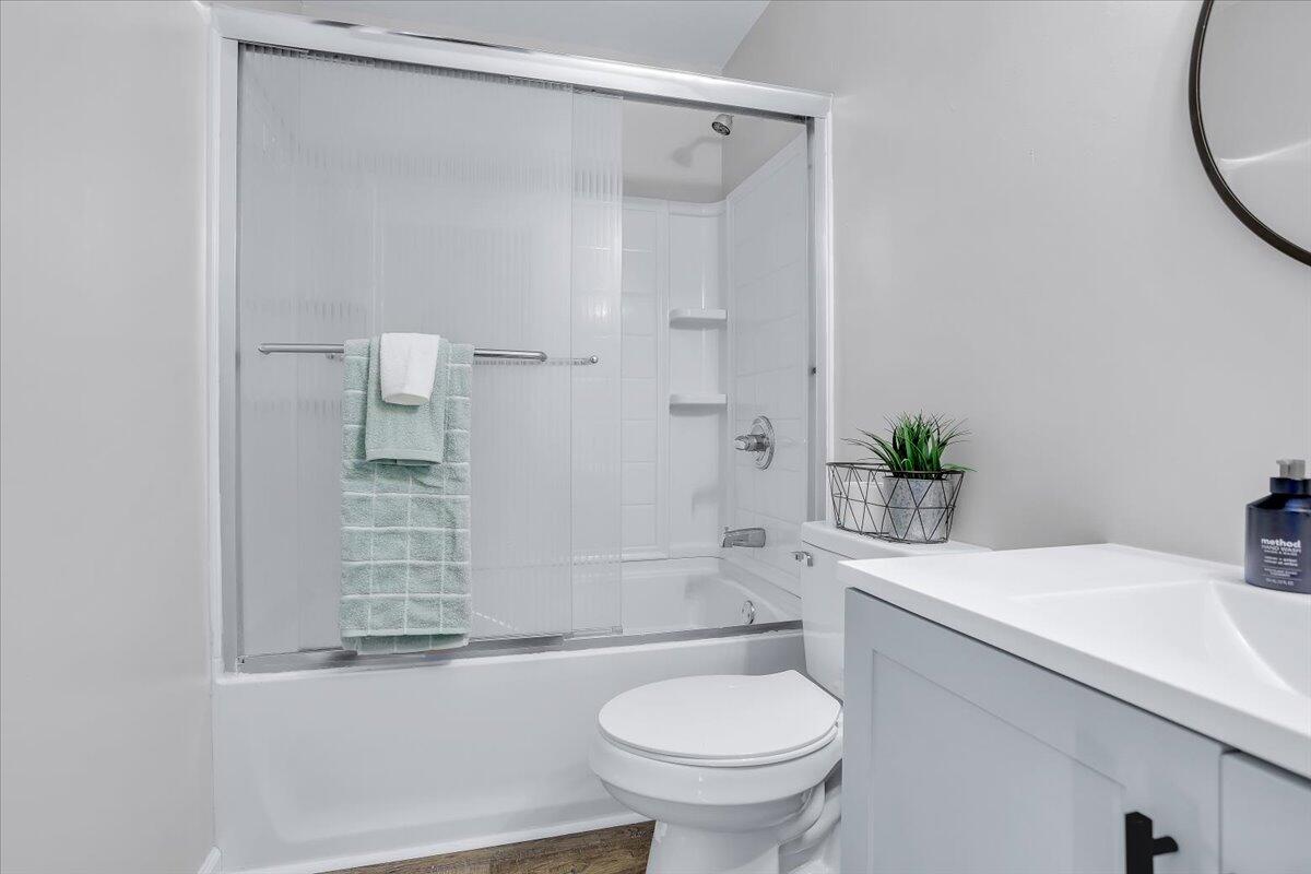 6540 Forest View Road Roanoke, VA 24018 - Photo 36 of 44 Downstairs full bath