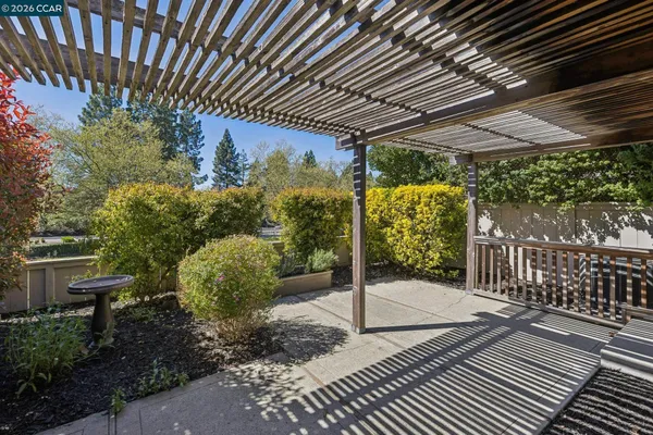 $1,050,000 | 2137 Presidio Court, Danville, CA 94526