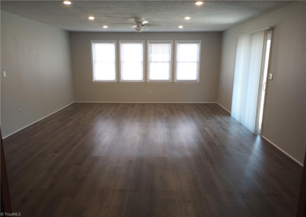 511 Stratford Road Lexington, NC 27292 - Photo 2 of 11