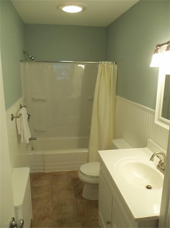 2 Tunis Road Worcester, MA 01606 - Photo 5 of 16 Gallery Image 5