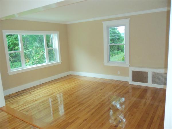 2 Tunis Road Worcester, MA 01606 - Photo 8 of 16 Gallery Image 8