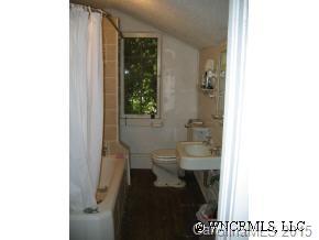 103 Rowland Rd. Swannanoa, NC 28778 - Photo 9 of 10 Gallery Image 9