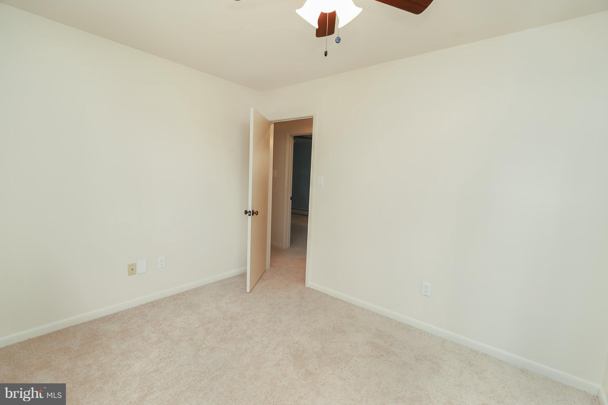 9910 Postwick Road Ellicott City, MD 21042 - Photo 17 of 30 Interior (General)