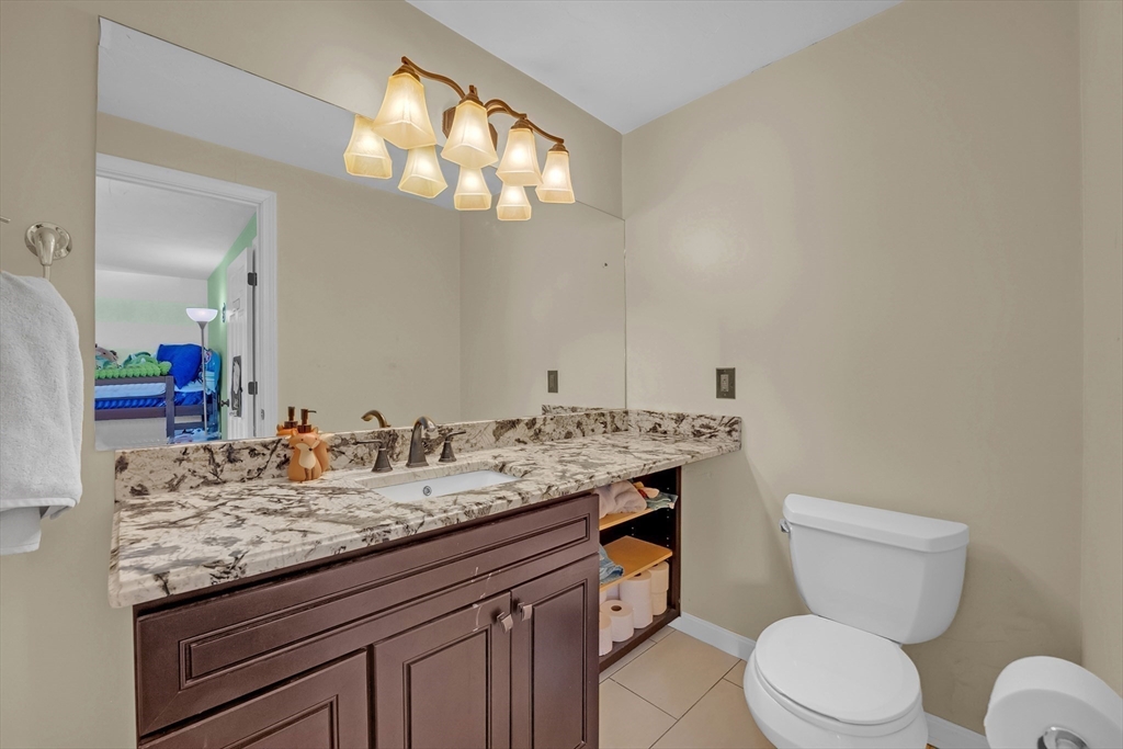 28 Southbridge Road, Unit 308 Charlton, MA 01507 - Photo 17 of 26