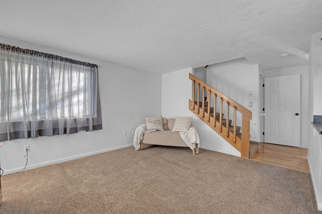 28 Southbridge Road, Unit 308 Charlton, MA 01507 - Photo 9 of 26