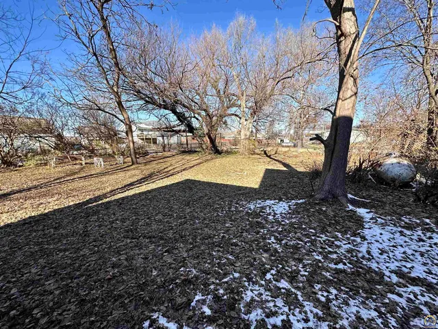 $80,000 | 315 Pierce Street, Maple Hill, KS 66507