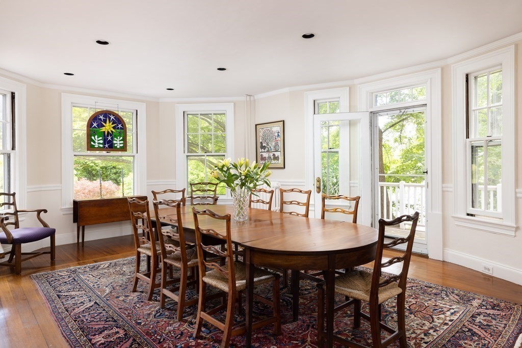 45 Warren Street Brookline, MA 02445 - Photo 5 of 24 Gallery Image 5