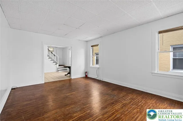 $1,850 | 406 South 18th Street, Allentown, PA 18104