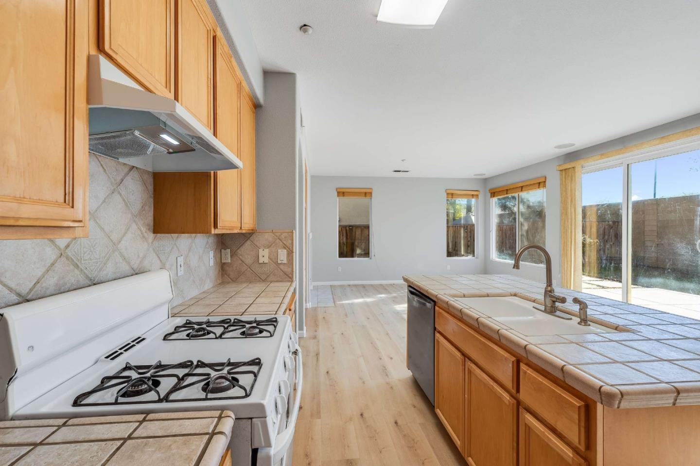 27 Tradition Way Brentwood, CA 94513 - Photo 20 of 39