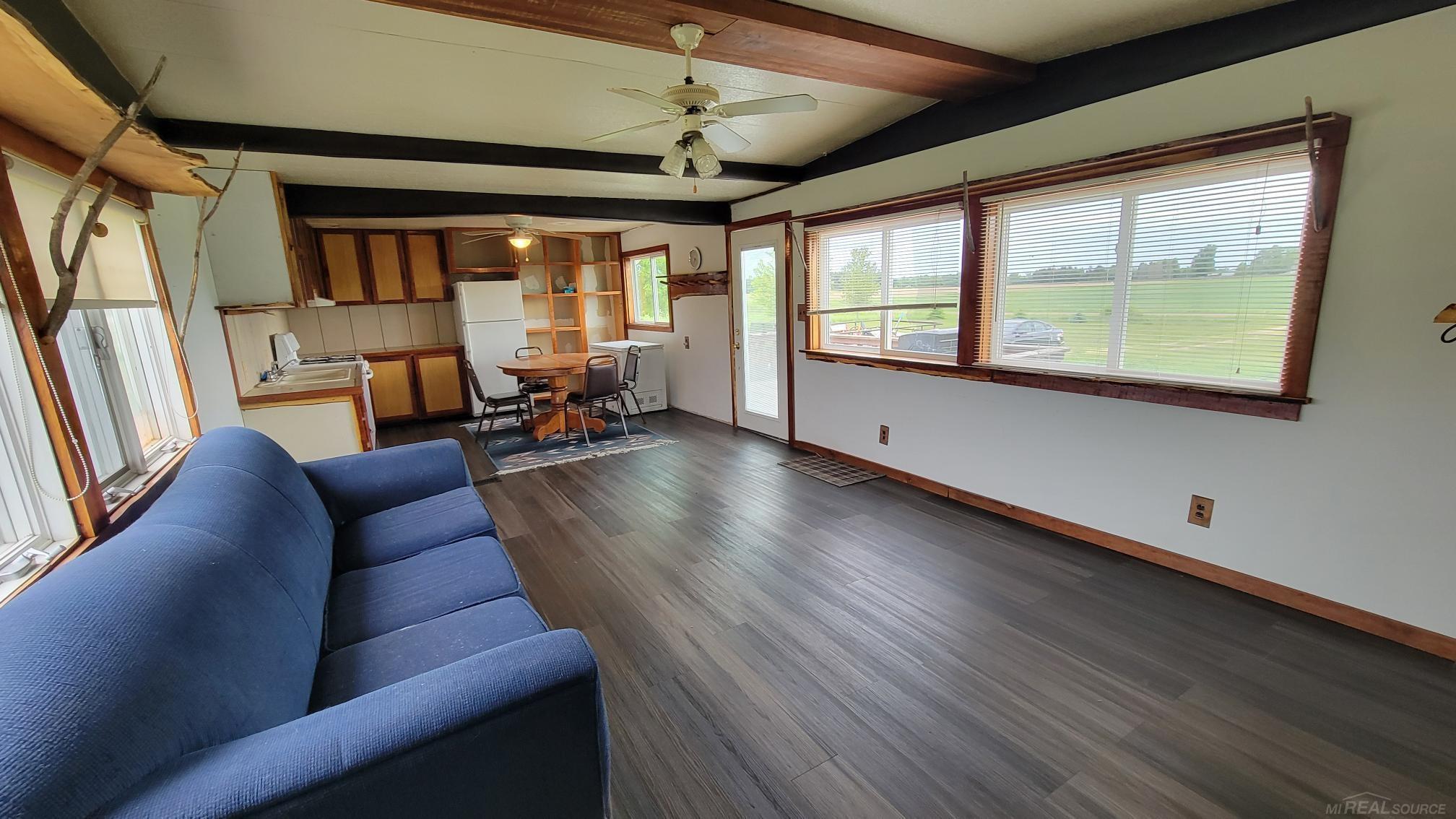 2538 Harneck Road Applegate, MI 48401 - Photo 3 of 12