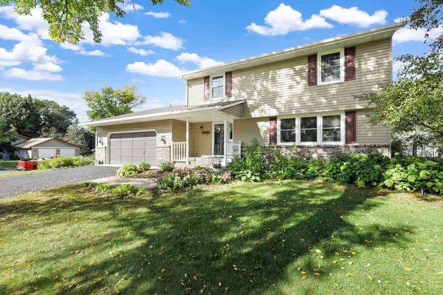 $650,000 | 5245 Oxford Street North, Shoreview, MN 55126