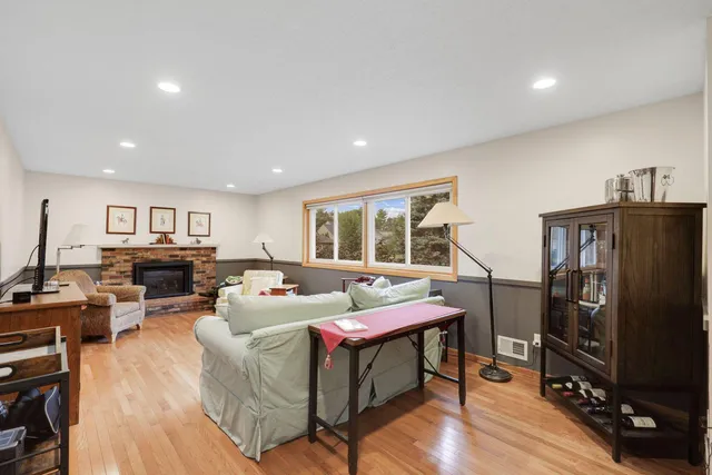 $650,000 | 5245 Oxford Street North, Shoreview, MN 55126