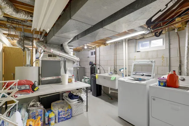 $650,000 | 5245 Oxford Street North, Shoreview, MN 55126