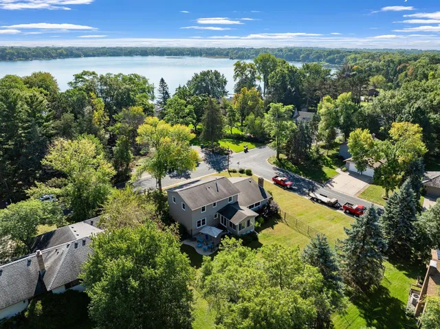 $650,000 | 5245 Oxford Street North, Shoreview, MN 55126