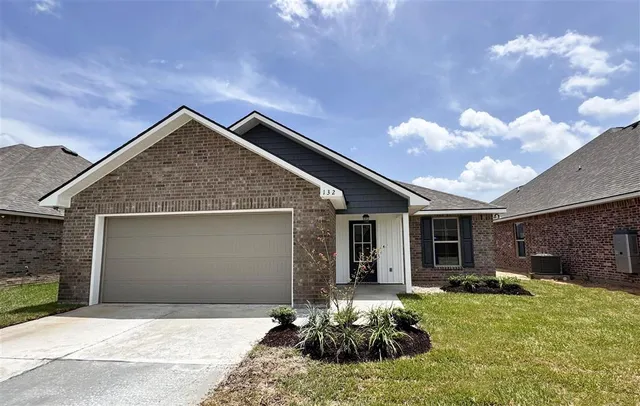 $223,730 | 132 Chandler Lane, Sulphur, LA 70665