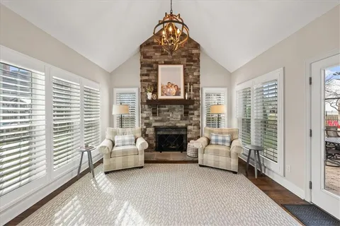 $925,000 | 3405 West 129th Street, Leawood, KS 66209