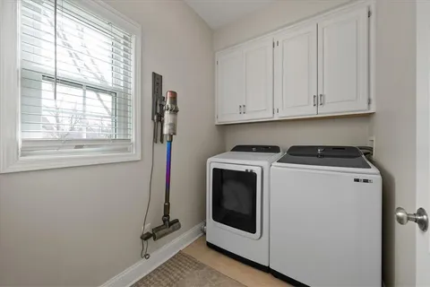 $925,000 | 3405 West 129th Street, Leawood, KS 66209