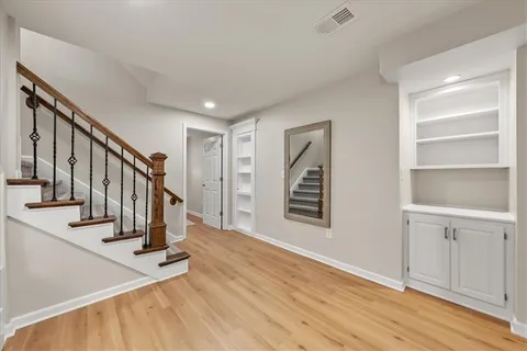 $925,000 | 3405 West 129th Street, Leawood, KS 66209