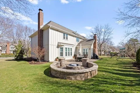 $925,000 | 3405 West 129th Street, Leawood, KS 66209