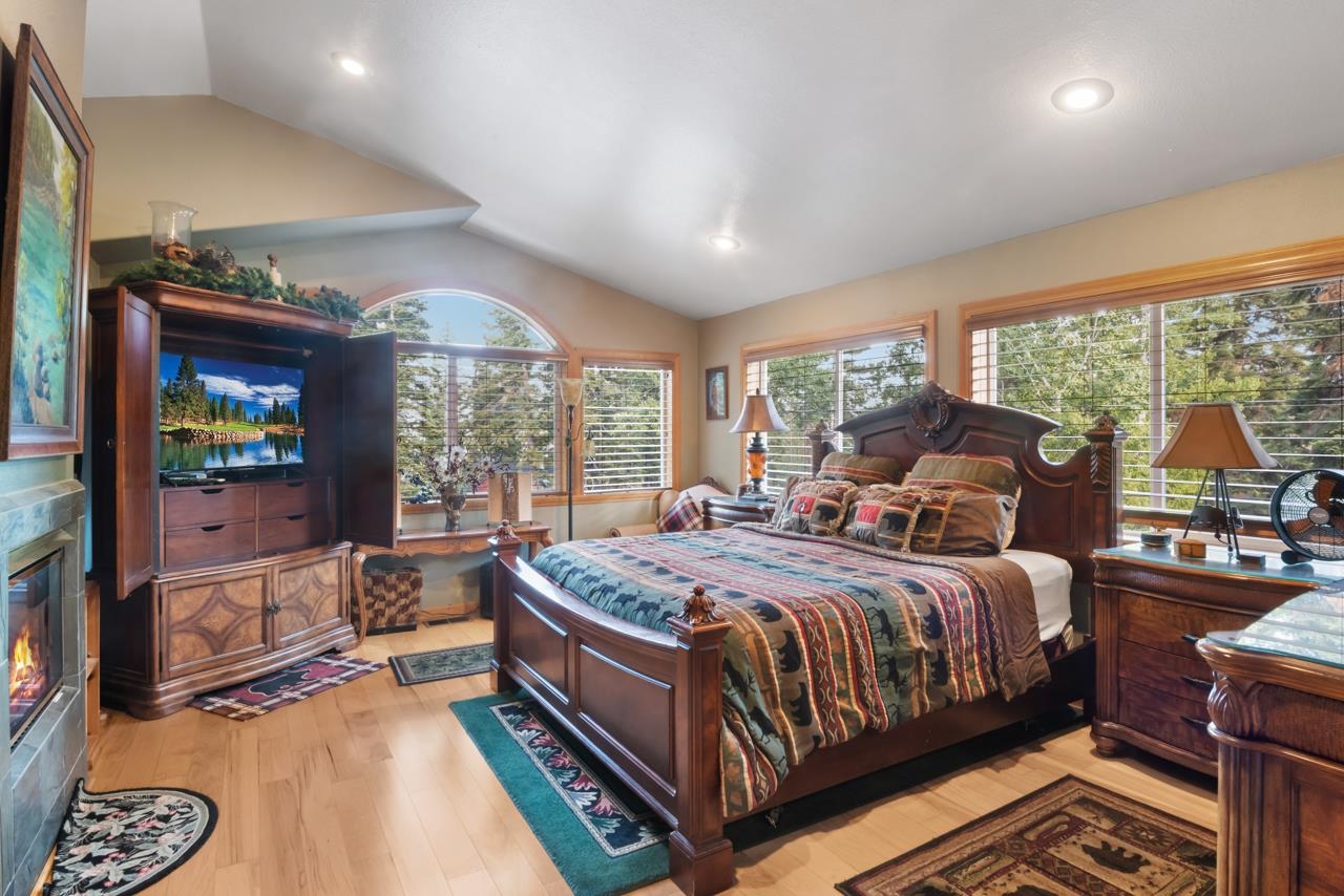 3915 Summit Road Carnelian Bay, CA 96140 - Photo 19 of 28