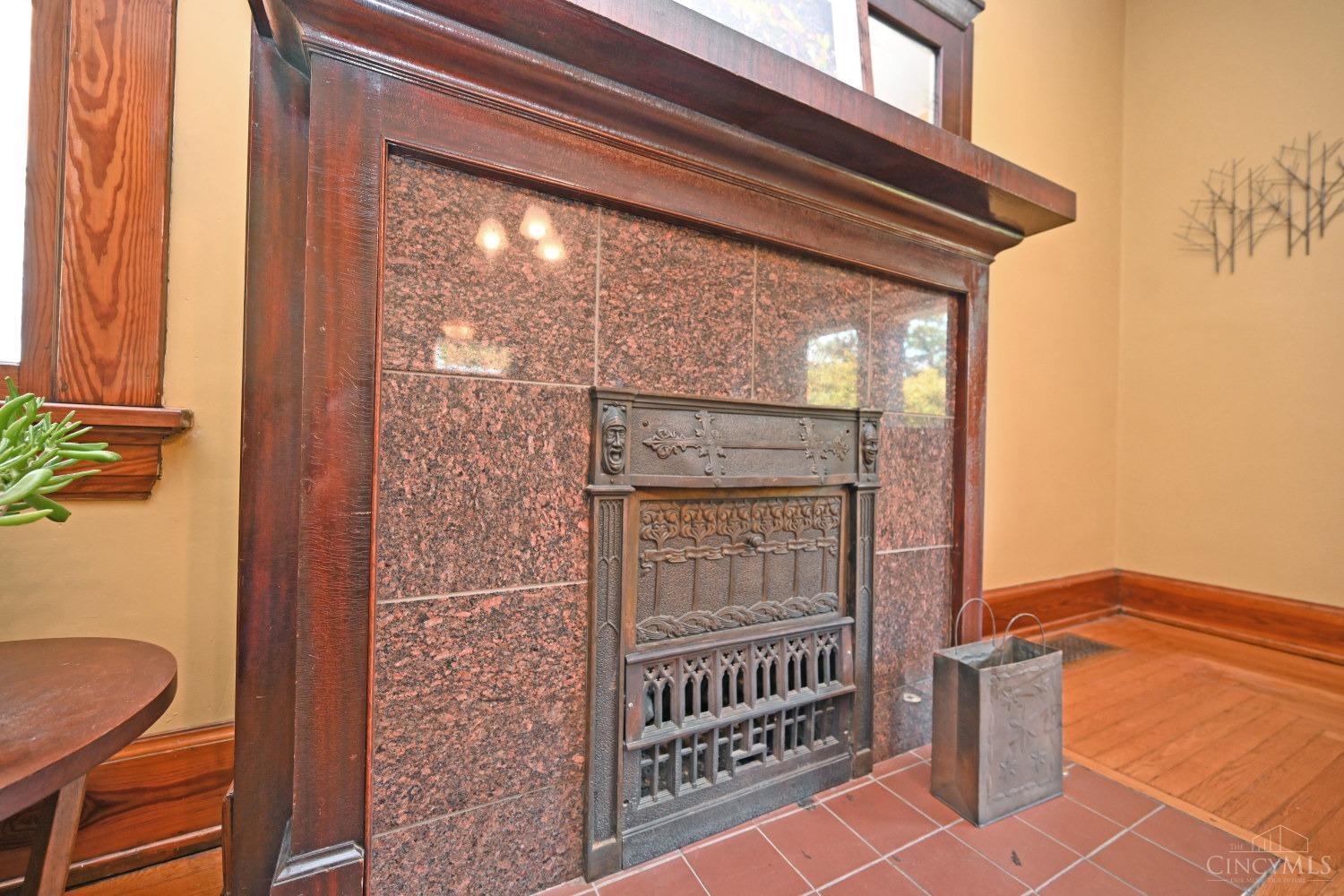 3431 Ruther Avenue Cincinnati, OH 45220 - Photo 9 of 48 Gallery Image 9