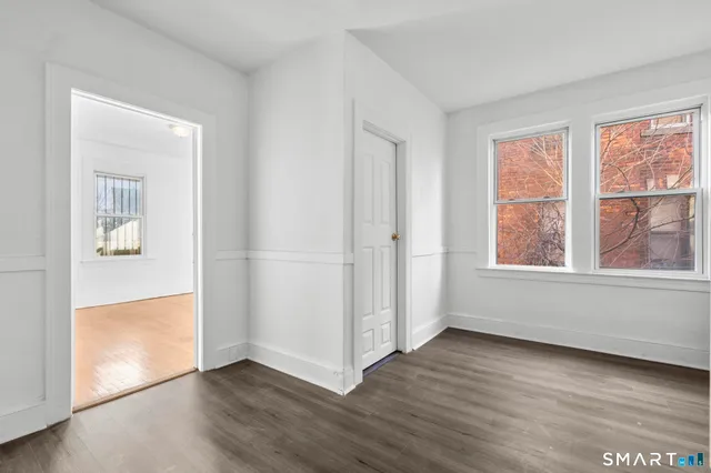 $1,800 | 364 Woodland Street, Hartford, CT 06112