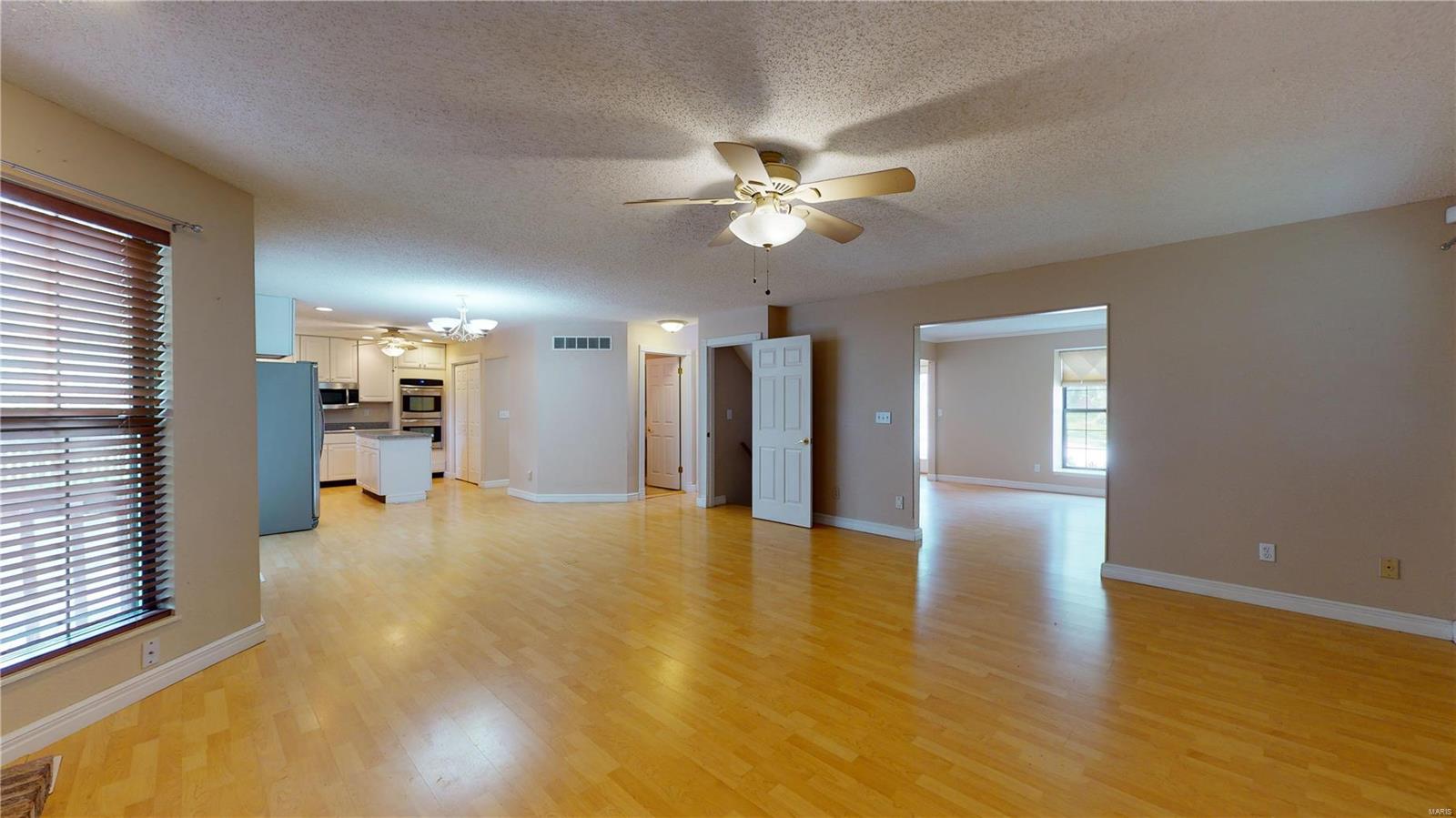 1221 Shadow Ridge Crossing O'Fallon, IL 62269 - Photo 11 of 40