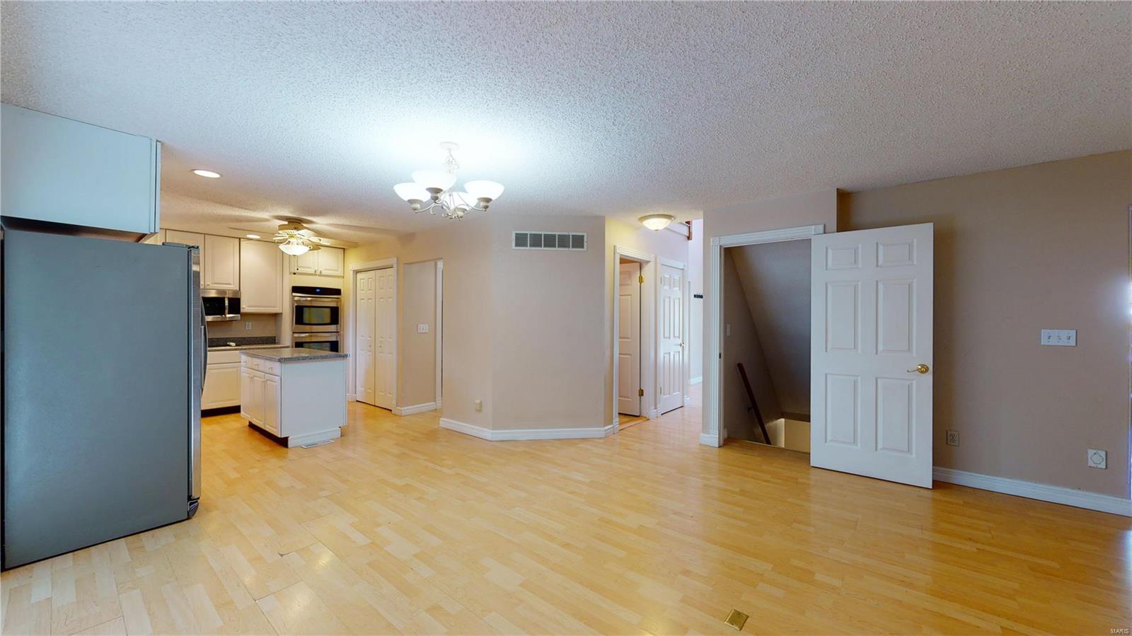 1221 Shadow Ridge Crossing O'Fallon, IL 62269 - Photo 12 of 40