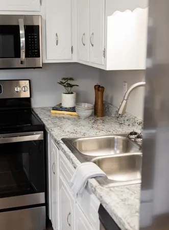 $899 | 110 Bennett Drive, Unit C, Clarksville, TN 37042