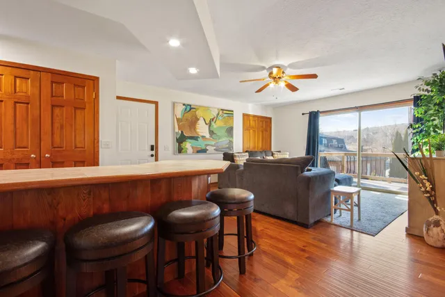 $425,000 | 204 Elmhurst Court, Unit 16, Williams Bay, WI 53191