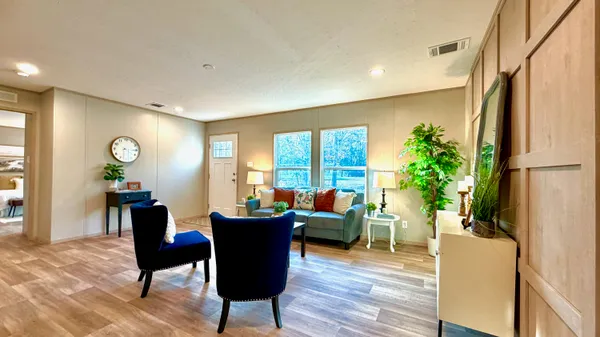 $295,000 | 1040 Merell Avenue, Bonneau, SC 29431