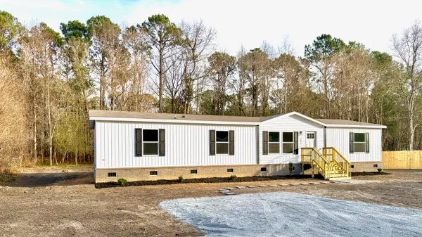 $295,000 | 1040 Merell Avenue, Bonneau, SC 29431