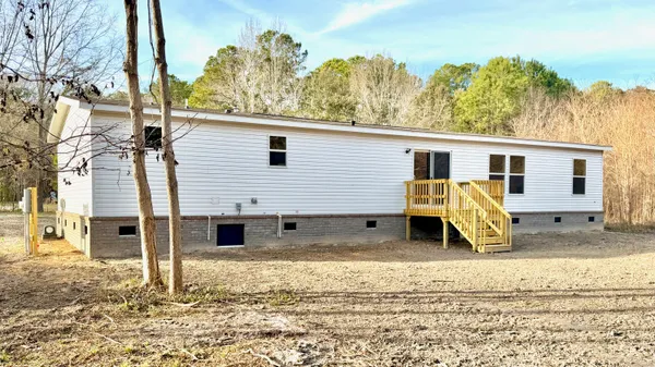$295,000 | 1040 Merell Avenue, Bonneau, SC 29431