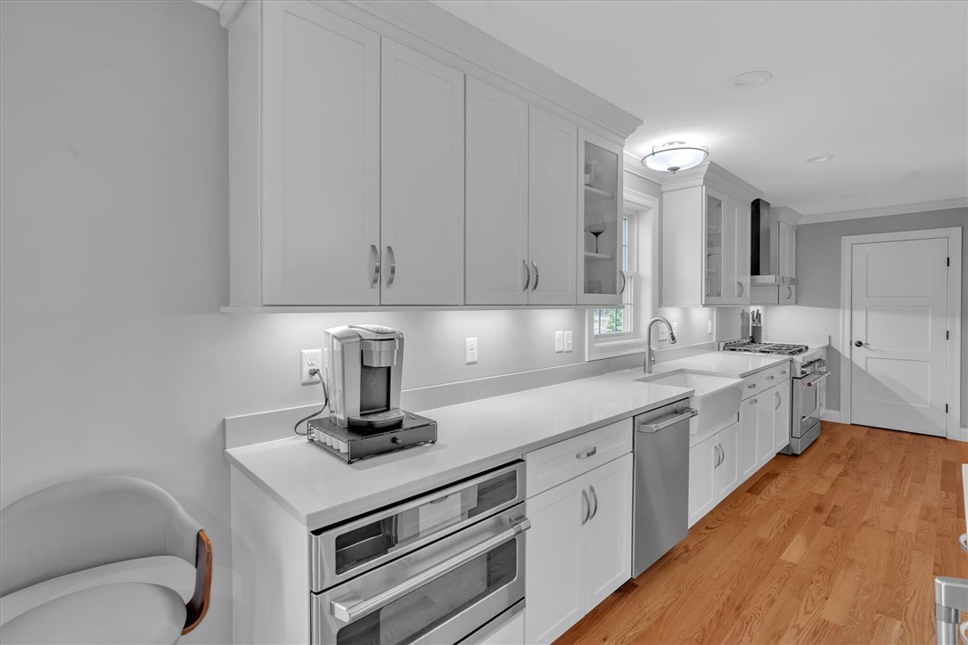 117 Mann School Road Smithfield, RI 02917 - Photo 30 of 48 new under cabinet lighting