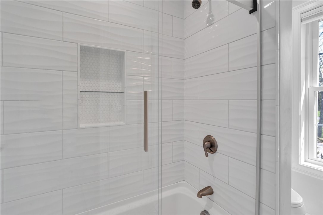 117 Mann School Road Smithfield, RI 02917 - Photo 38 of 48 Upstairs full bath/ remodeled