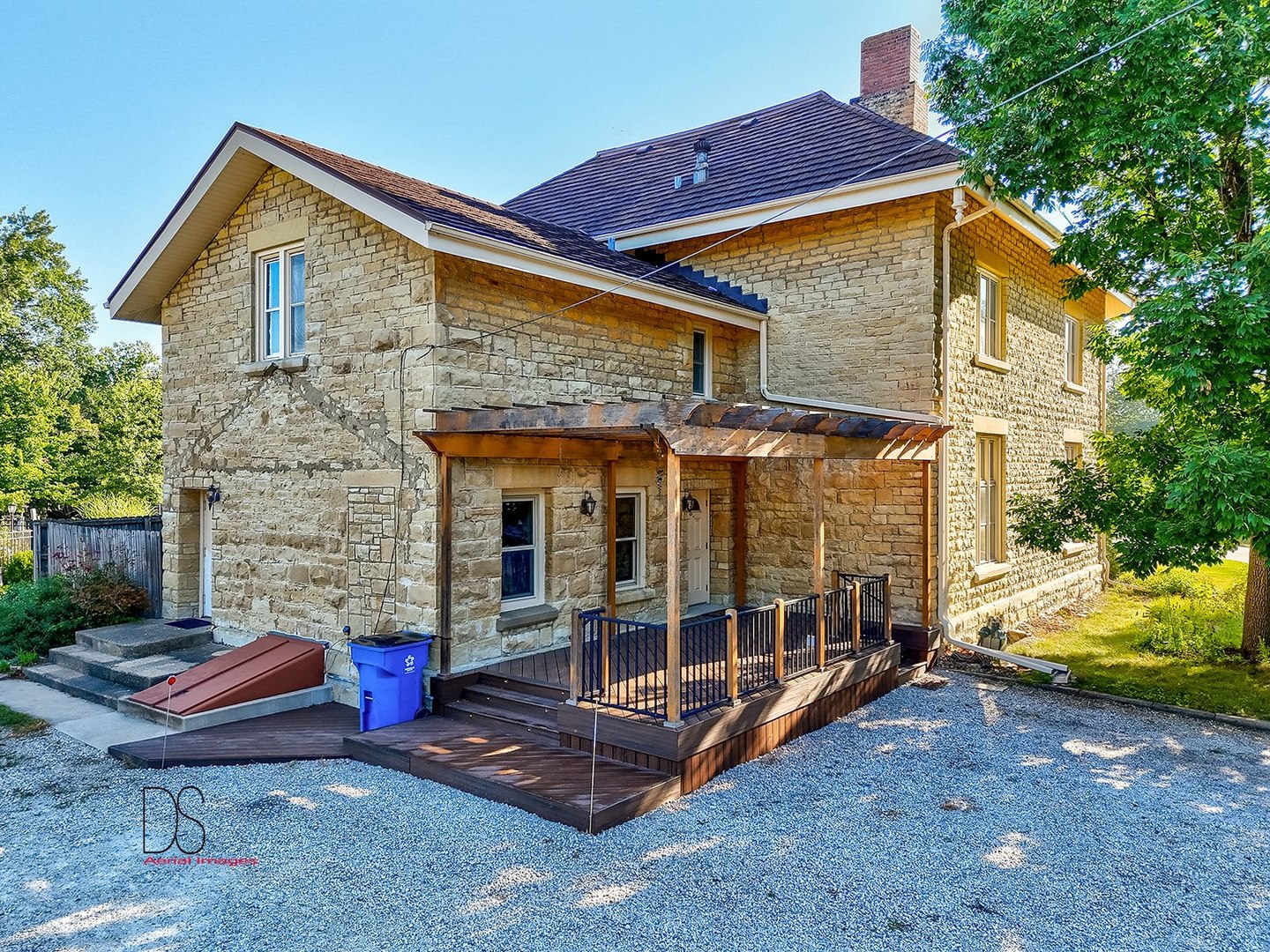 2101 Caton Road Ottawa, IL 61350 - Photo 9 of 41 Gallery Image 9